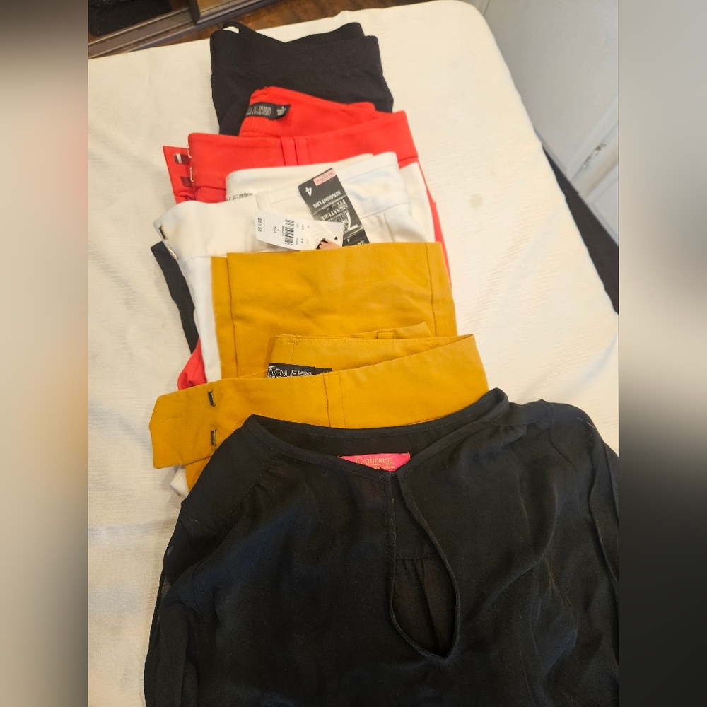 New York & Company Various Boot Cut Pants And Top